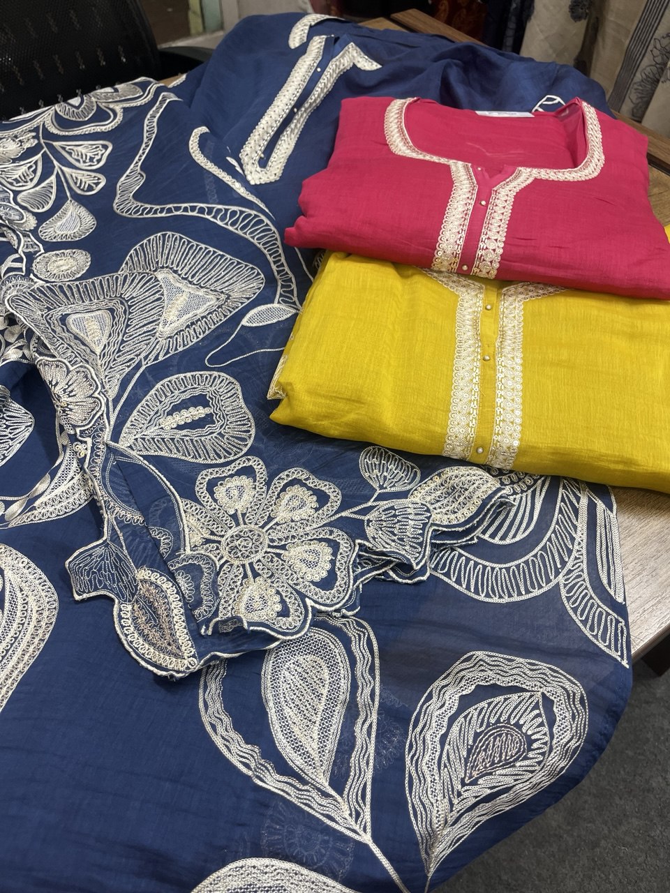 Pure Banarasi Mul Chanderi Suit with Aari Embroidery - KAANTAMM