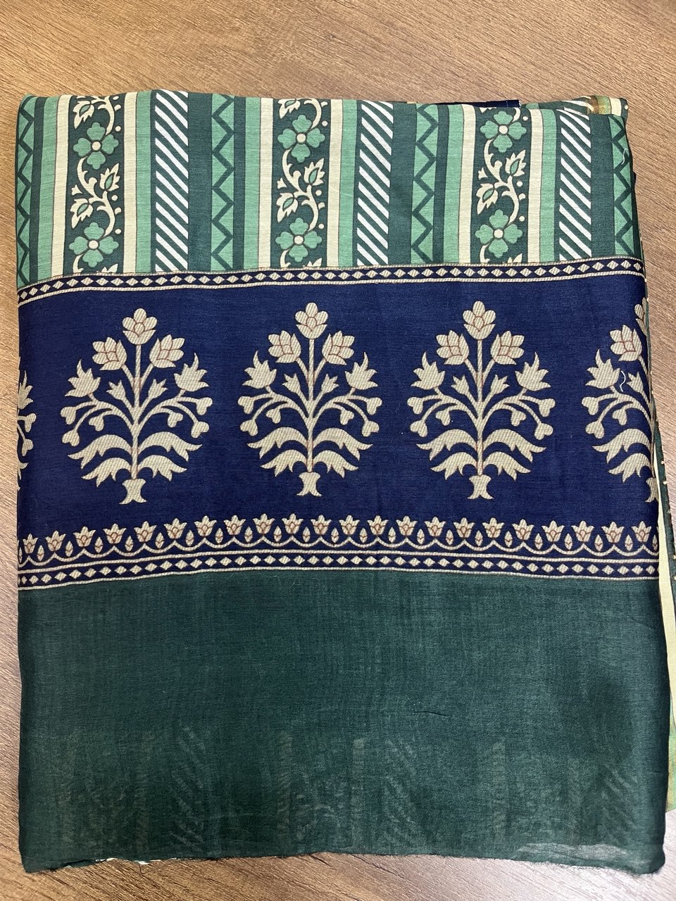 Pure Maheshwari Silk Unstitched Suit Mehandi Green with Printed Dupatta - KAANTAMM