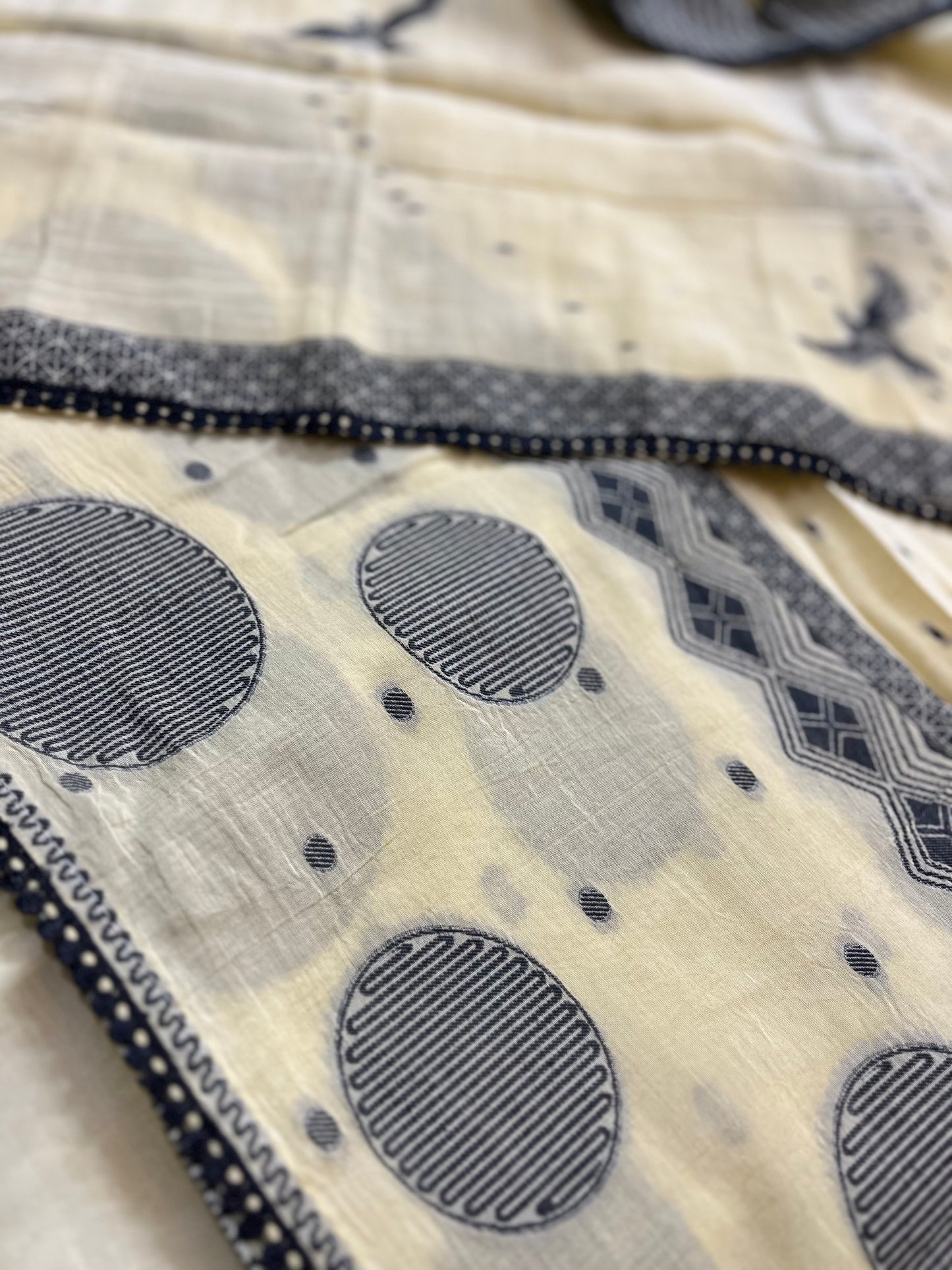 Jamdani Mul Chanderi Unstitched Suit with Inner - KAANTAMM