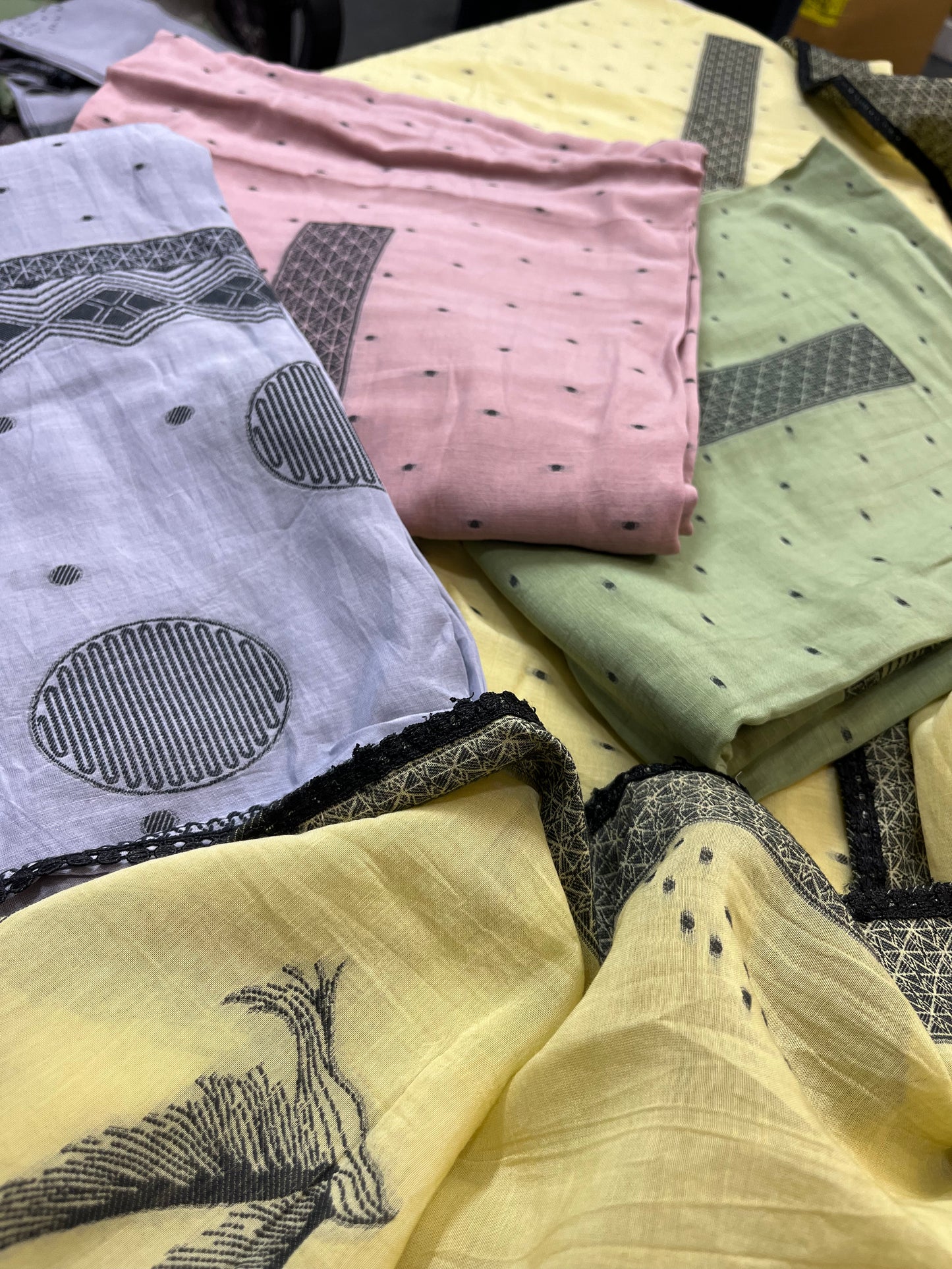 Jamdani Mul Chanderi Unstitched Suit with Inner - KAANTAMM