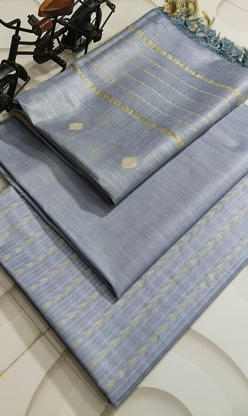 Katan Silk Weaving Suit