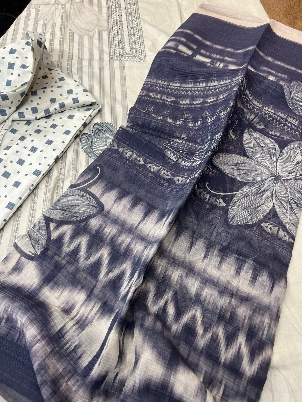 Cotton Lawn Printed 3PC Suit with Hand Embroidery - KAANTAMM
