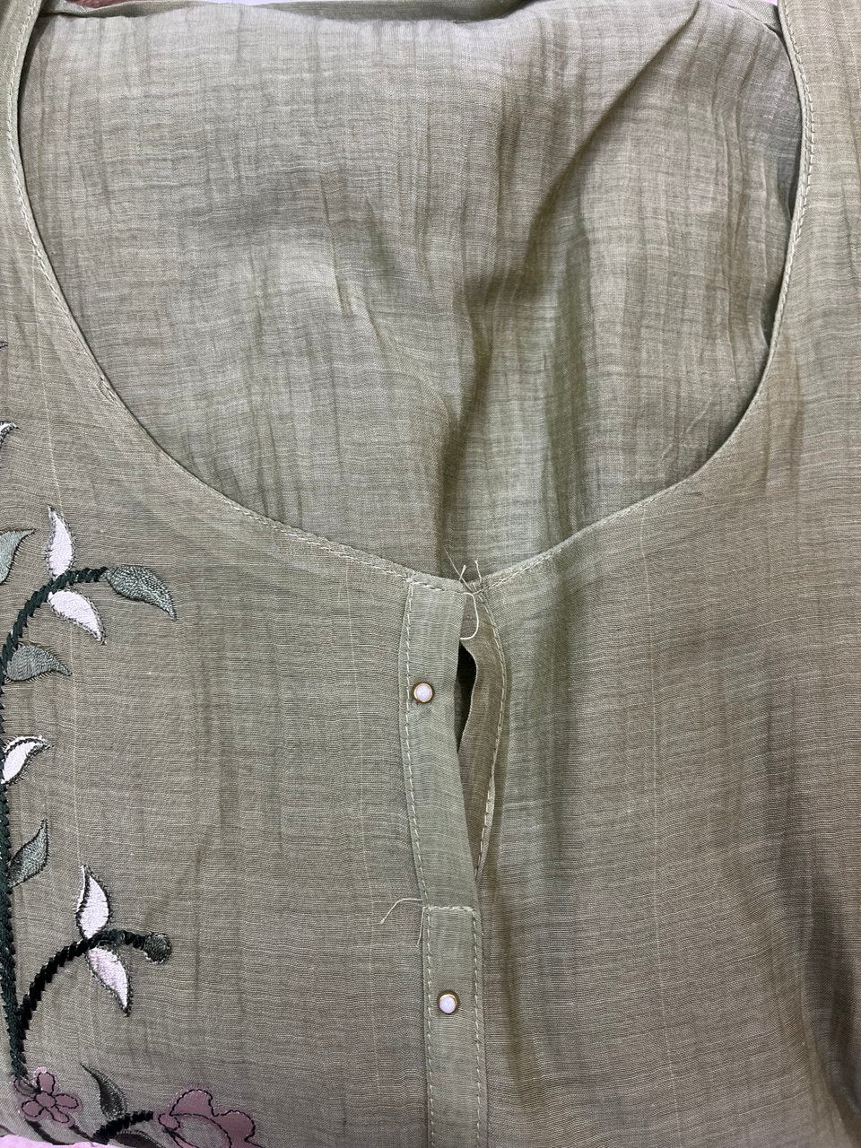 Pure Banarasi Mul Chanderi Unstitched Suit with Patchwork Embroidery - KAANTAMM